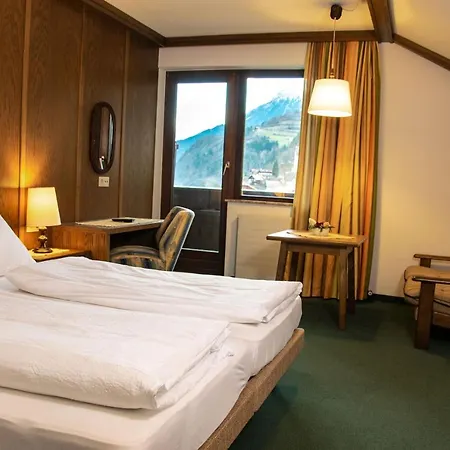 Hotel Marko *
